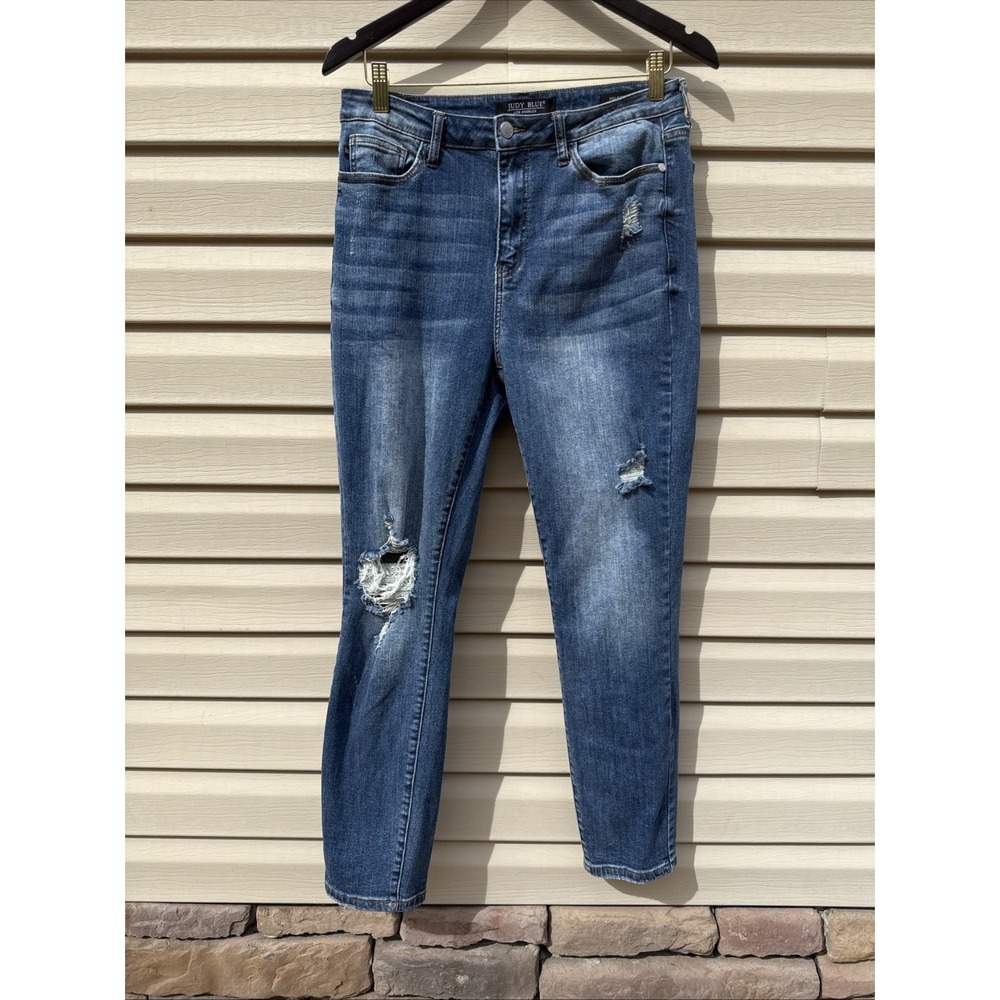 Judy Blue Relaxed Fit Jeans Sz 30 Distressed Medium Blue Stretch Designer